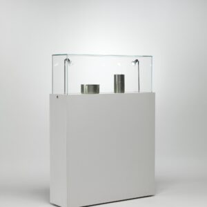 TA100  – B Glass Box Showcase